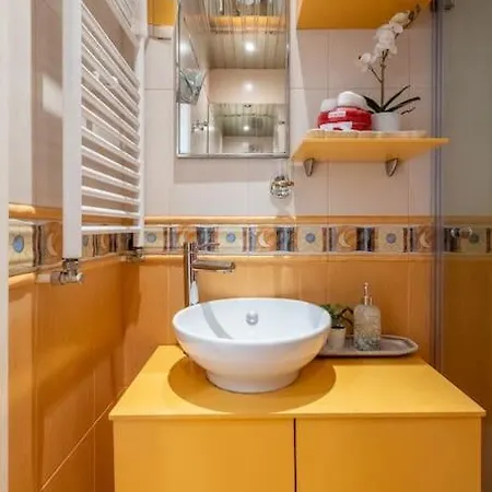 Aristocratic Place, Location Sofie